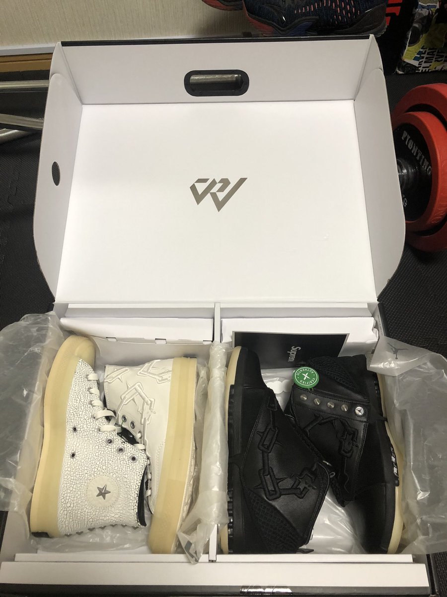 vanhoutenlove18's tweet photo. かっこいい…
#aj16
#convers
#whynot https://t.co/yMjR5tY9QM