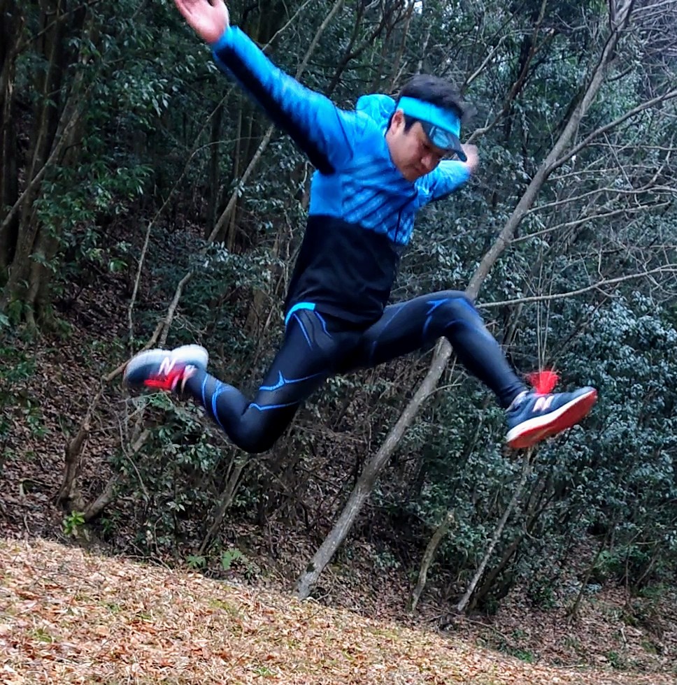 murdar_s's tweet photo. 2年以上頑張ってくれたnewbalance M460君とお別れラン10km👟
ありがとう
#newbalance #ニューバランス #M460
Garmin Connectでバッジを獲得しました。 #garmin #beatyesterday https://t.co/IZofVkzAC4