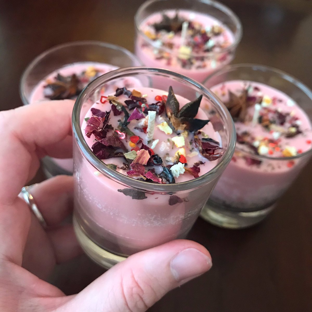 EldritchMade's tweet image. Plenty of witchy goodies in stock for Valentine’s Day 💞 There are candles, wax melts, herb bundles, &amp;amp; custom spell jars available to attract or strengthen love, as well as gifts for your sweetheart. In the name of love, I’m running a 10% off sale on select items until the 14th❣️