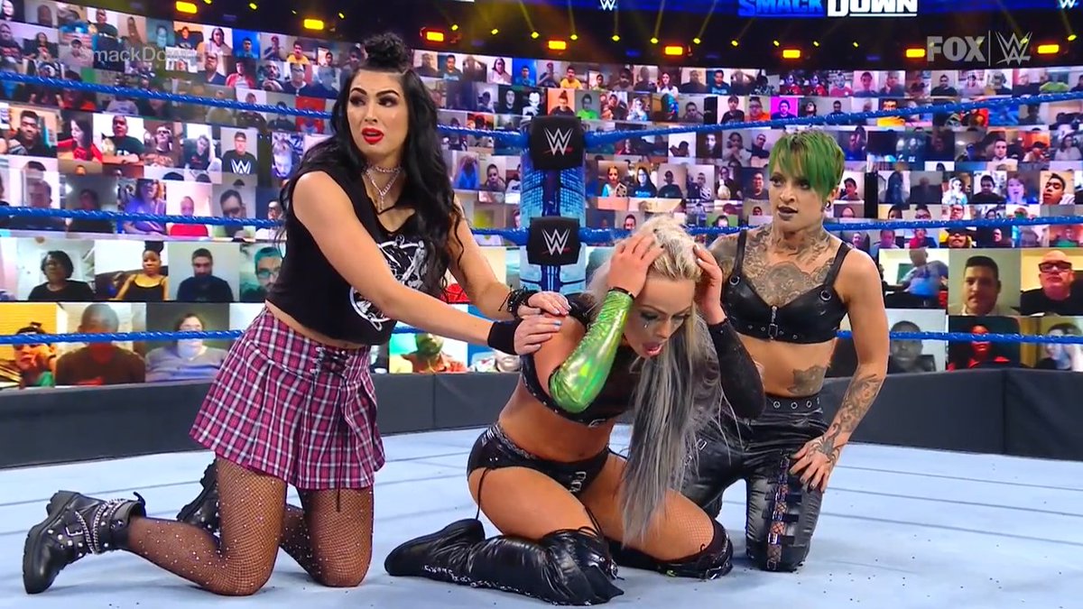 LIV MORGAN FANSITE tweet media
