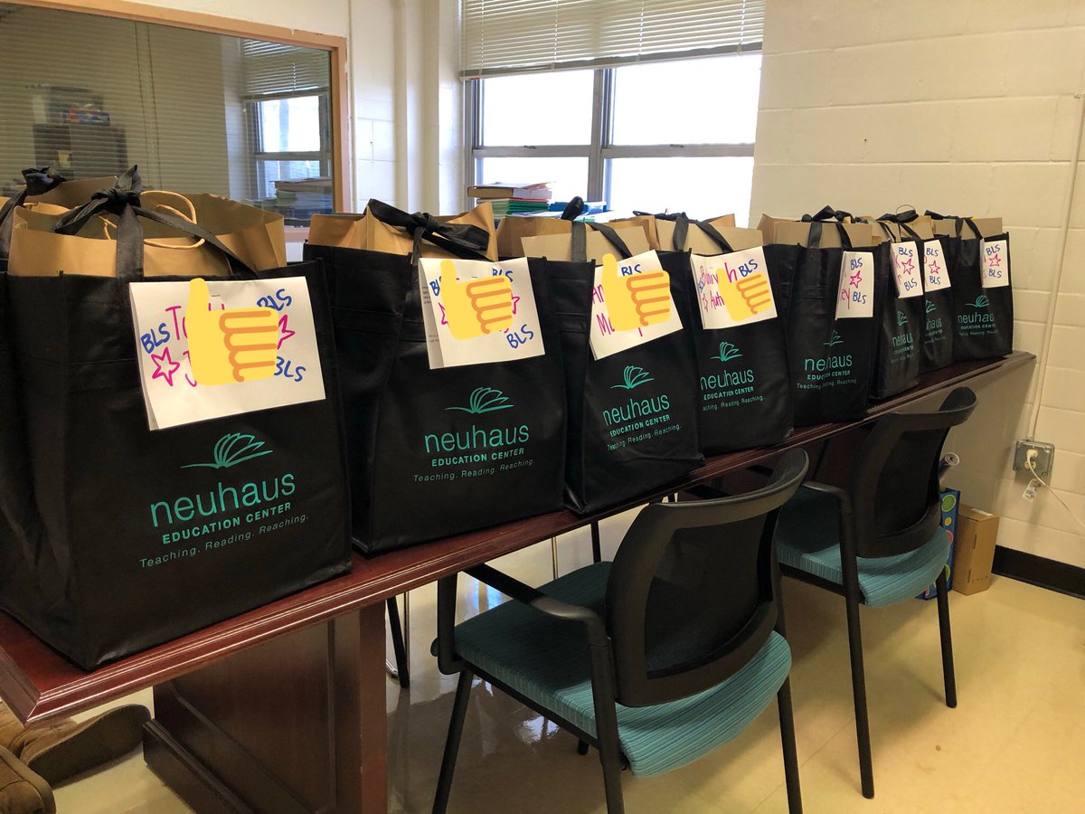 bigcitydyslexic's tweet image. In a few days our new district dyslexia interventionist will be taking #basiclanguageskills with @NeuhausEdCtr! So many goodies in those bags that will support our students with dyslexia! I can’t wait to hear about what you learn! @HISD_Dyslexia @AngieMaxeyHISD @weedentracy