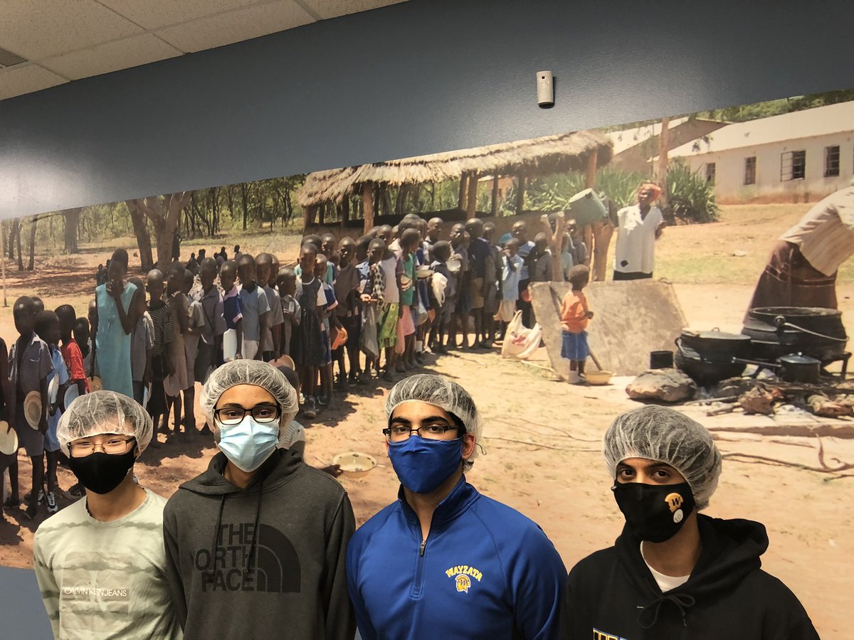 wayzataPAO's tweet photo. Tonight, 4 @WayzataPAO members helped @fmsc_org pack 13,824 meals for children in Nicaragua! https://t.co/ceUMuKiP6M