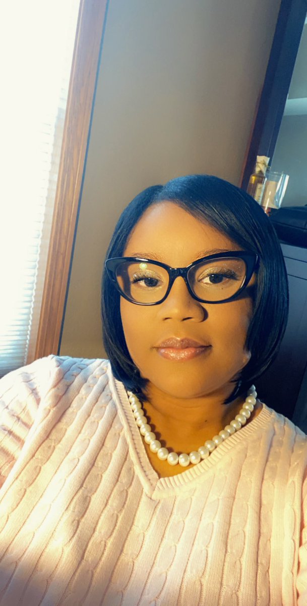 BerdieC's tweet photo. Happy Founders Day to my Sorors of Alpha Kappa Alpha Sorority, Inc. 113 years of supreme service to all mankind. #AKA1908 #J15 #ThisIsMyOne #AKA_EKO #AKACentralRegion #PinkLounge https://t.co/wY6zGFBYgy