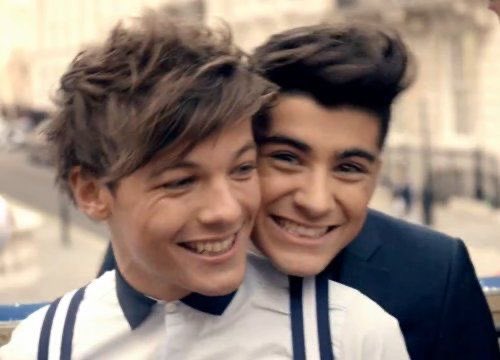 louis is truly a favorite of all of the boys throughout their time in the band. they all had a connection with him that was extremely special, showing the friend he is! making us even feel that our self’s because even if HES not your fave, he’s probably your faves fave lol!