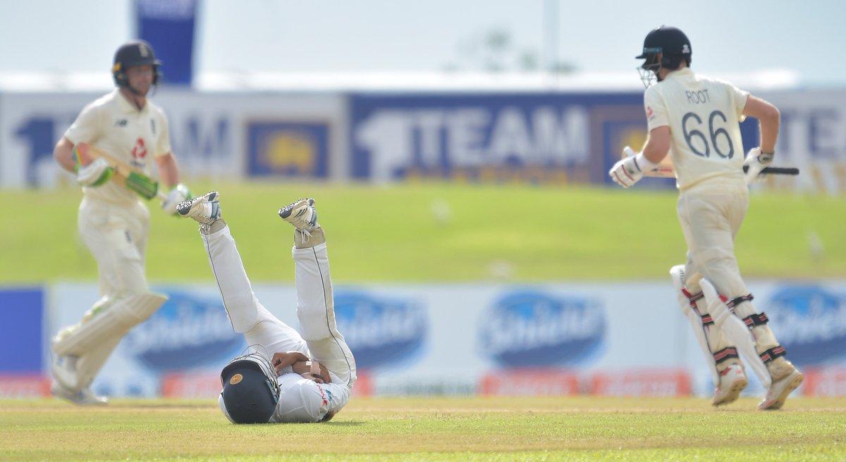 📸 Photos – England tour of Sri Lanka 2021 – 1st Test | Day 02 #SLvENG #Galle 

Full Album 👉bit.ly/3nVf5SE
More Details 👉👉bit.ly/SLvENG2021

Image Credits - @OfficialSLC 

@englandcricket @ECB_cricket @DanLawrence288 @root66