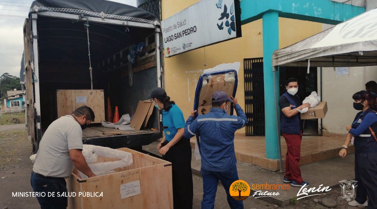 Salud_Napo's tweet photo. Las Unidades de Salud: Lago San Pedro, Unión Milagreña, San Sebastián del Coca y San Carlos, del cantón #LaJoyaDeLosSachas, recibieron en calidad de donación nuevo equipamiento odontológico, médico, etc., por la empresa #ENAP_SIPEC, a fin de fortalecer la salud de la comunidad. https://t.co/4ojVwVSAhn