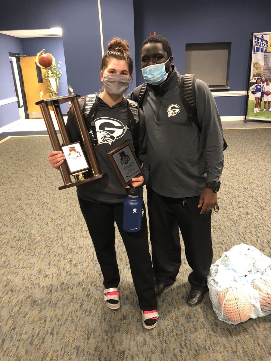 coachholmes54's tweet photo. Congratulations to the Lady War Eagles for their 50-38 Region win over Columbia High tonight!
It was also the WACH FOX Game of the week! Thanks to @MitchBTV_  @wachfox @KevinWACH @huffstersports for making this happen! #WarEagle #UndefeatedInRegion #4-0 https://t.co/agETIOCJsR