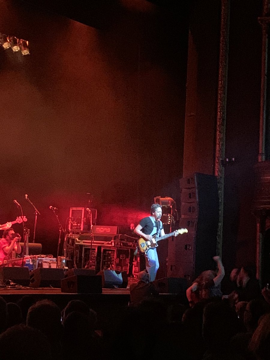 HelenClifton8's tweet photo. Went to Live Rust last night because @bonniehayvice gave me 2 tix for Christmas.
A musical masterpiece of NZ top musicians. Stunning.
@JonToogood in dungarees still a kickarse performance ๐
Donโt take our way of life for granted.
#KeepScanning https://t.co/y6t3tYubay
