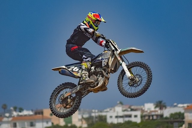 ijustwant2ride's tweet photo. Photo By dimitrisvetsikas1969 | Pixabay 
 #bike #hurry #wheel #motocrosslove #freestylemotocross #motocrosstrack #motocrossporn #motocrossforlife https://t.co/l8cKC4Xgui
