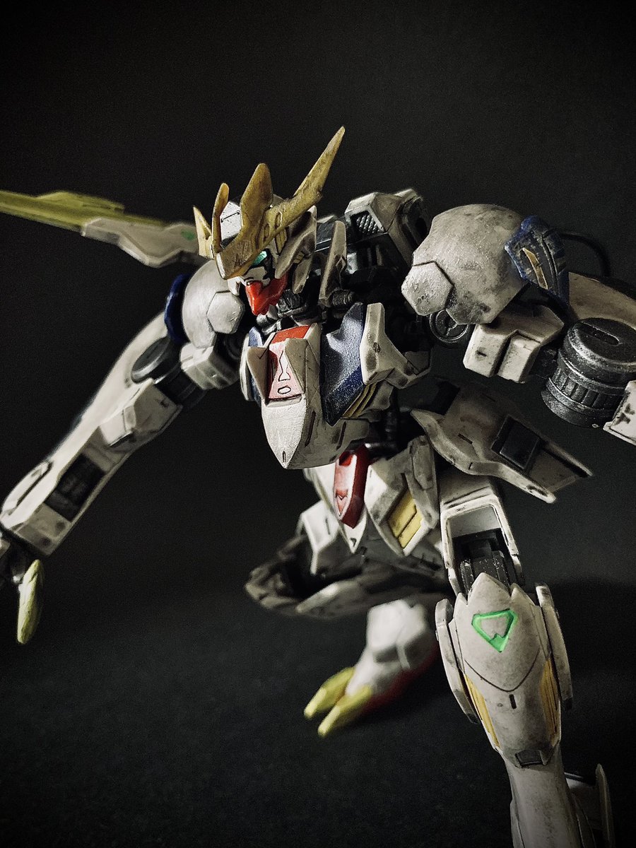 PLAPLABEEF's tweet photo. HG 機動戦士ガンダム 鉄血のオルフェンズ ガンダムバルバトスルプスレクス 1/144スケール

パチ組→艶消→部分塗装→ウォッシング→ドライブラシで仕上げました

ルプスレクスは野獣の様に猛々しくて好きです

#ガンプラの画像を貼るとRTされると聞いて #ガンプラ好きと繋がりたい #鉄血のオルフェンズ https://t.co/wiroshPbQS