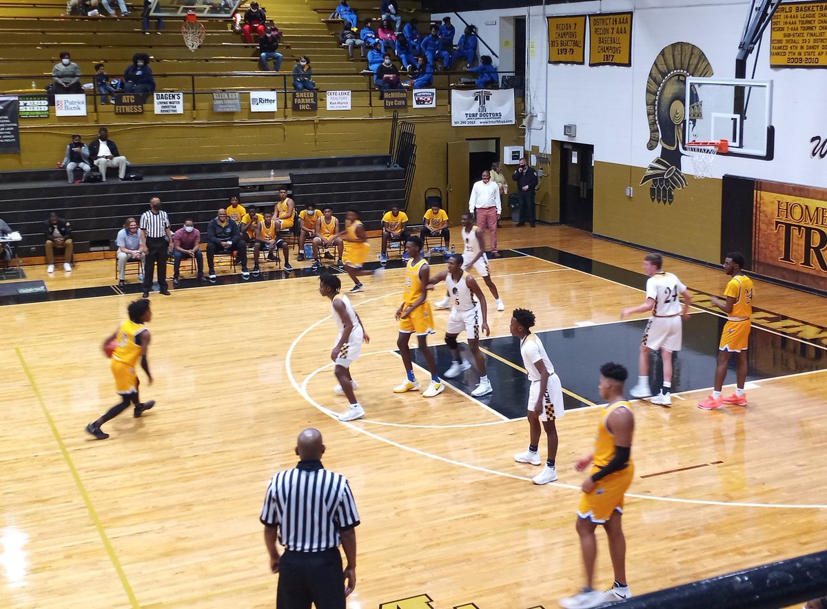retiredFcps's tweet photo. That's game folks! Wildcats boys defeat Millington 76-46 @johnvarlas @JSWriterMichael @fayettewarehigh @FW_Wildcats @Supt_Hamlett https://t.co/l4nzoZLfDt