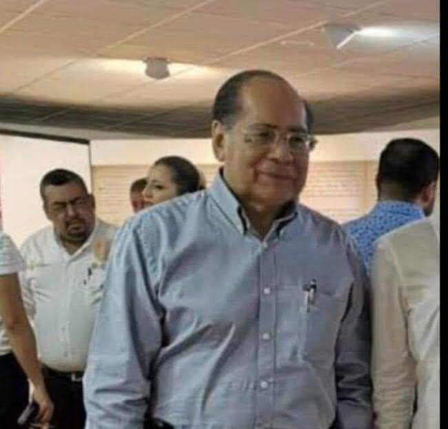 UltimatumMx's tweet photo. #ULTIMAHORA

⚠️ Cambios en @Edu_Chis 

Por lo pronto, se fue Ismael de León Roblero y llega Galicia Wong como Sub secretario de #PlaneaciónEducativa

Wong recientemente era funcionario de #INIFECH https://t.co/HGk5GQqKs3