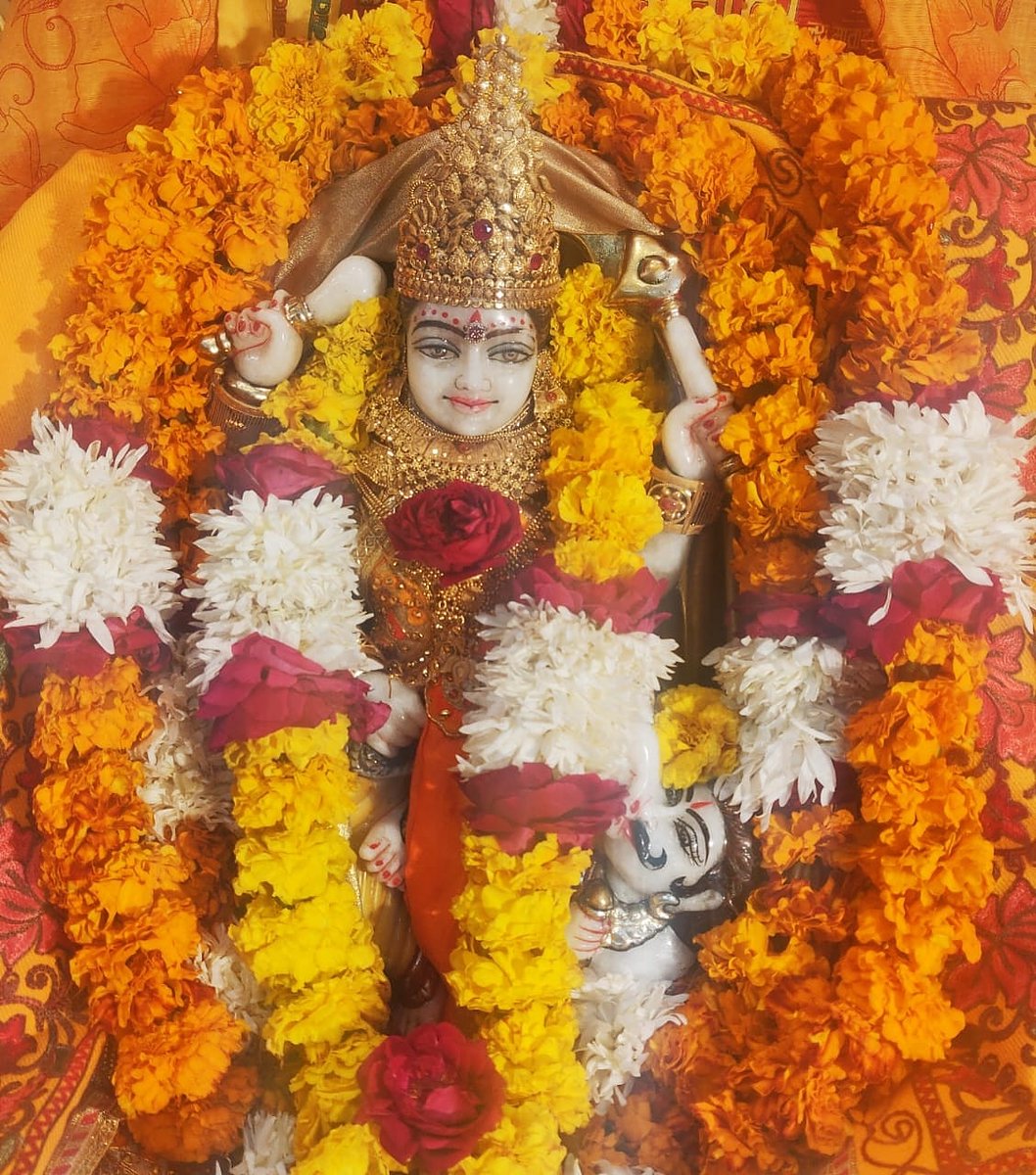 जय महामाई.. सभी भक्तजन का कल्याण कीजिए
#जय_पीताम्बरा_शक्तिपीठ
#जय_महामाई
<a href="/MaaPitambara2/">माँ पीताम्बरा साधक परिवार</a> <a href="/baglamukhipuja/">Maa BaglaMukhi Mandir</a> <a href="/maa/">MAA</a>