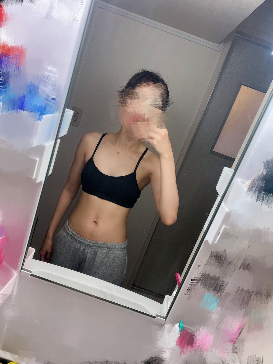 ちゃりちゃん On Twitter 私事ではありますが今日で24歳になりました お腹はまだ割れていませんが体重は46kgを維持できてお尻も上がり反り腰も改善しました 24歳も無理なく好きな自分でいれる為に頑張ります きっかけをくれたひなちゃん ありがとう