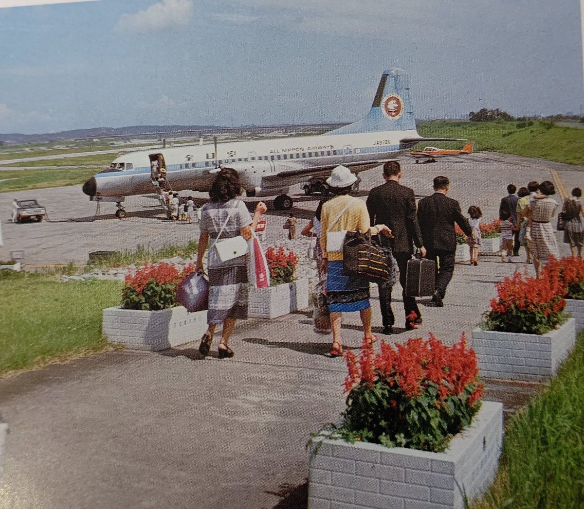 富山空港 Twitter Search