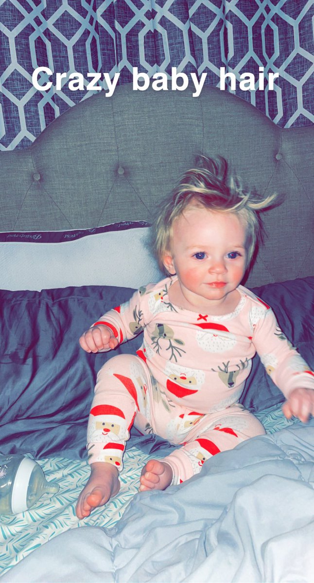 abbigrace14's tweet photo. Okay but like the crazy hair is what makes my daughter so unique 😍😅😂 https://t.co/PyhVkk4clx