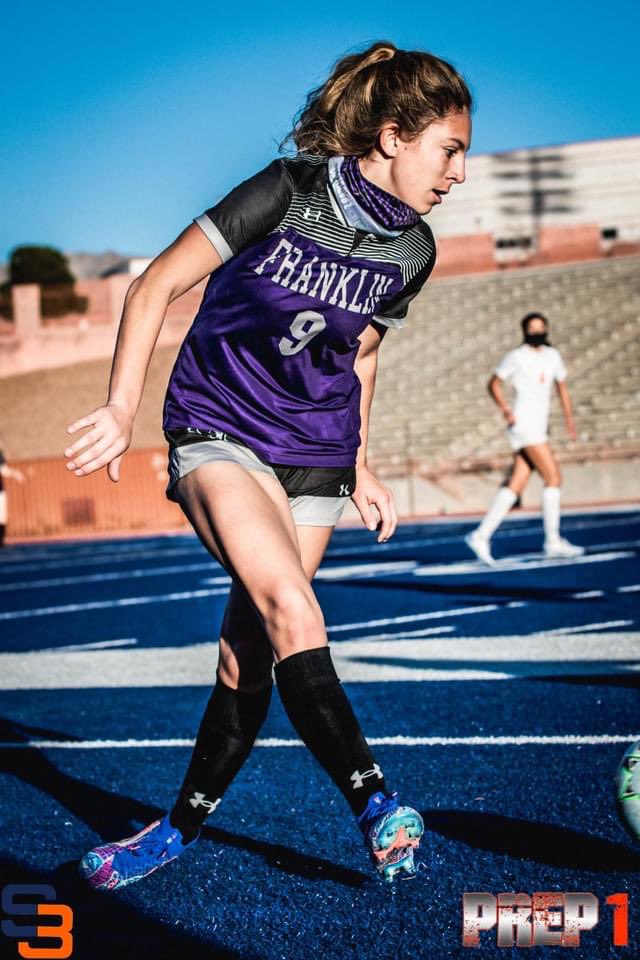 Prep1USA's tweet photo. West Texas ➲ Varsity Girls ⚽️ Visuals
01.15.21 #TXHSSoc

Franklin Cougars
🆚
Canutillo Eagles

📸 @S3SportsEP 
🔗 https://t.co/taweN1d2pC

Iɴ Pᴀʀᴛɴᴇʀsʜɪᴘ ⇩
@EPSports915 • @50_50Pod https://t.co/lbwrDAOW8O