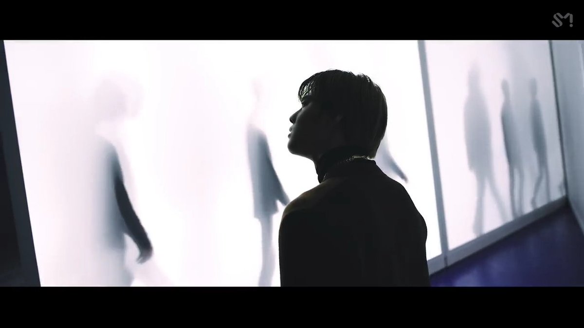some of you might already getting hints up about exo having their alter ego personas when tempo was released.this is because the members were seen in front of enormous cubes with anonymous people moving and reflecting their shadows. plus, the members except kyungsoo, glitched.
