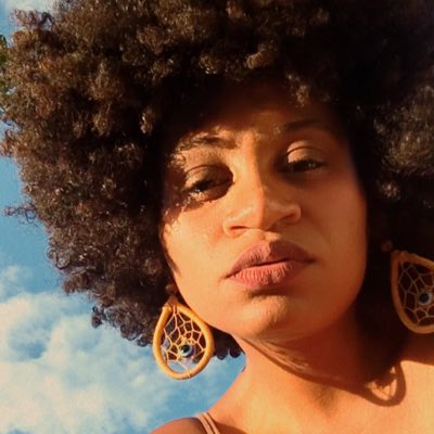 tamires5205's tweet photo. #NovaFotoDoPerfil https://t.co/CI5DlqnMu0