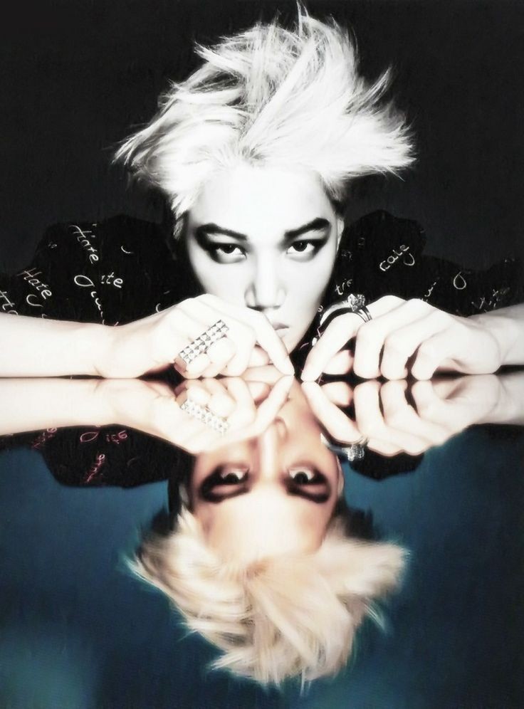 the pictures from overdose emphasizing their reflection, the experiments from lucky one being watched, the robotic voice, transformation and glitches from tempo.it's an execution of the plan to activate exo's red energy- their clones, or better yet, their x-versions.