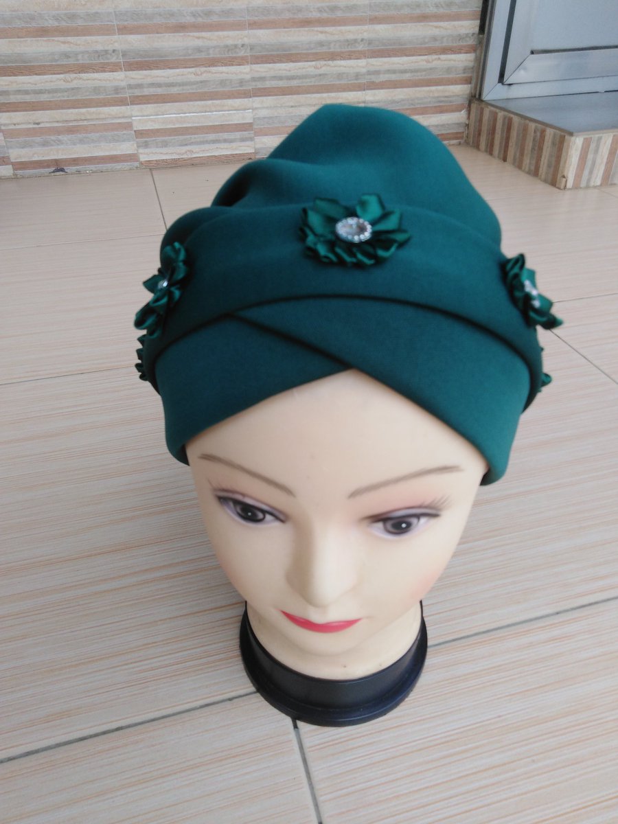 estizzles's tweet image. Simple, classy n elegant...