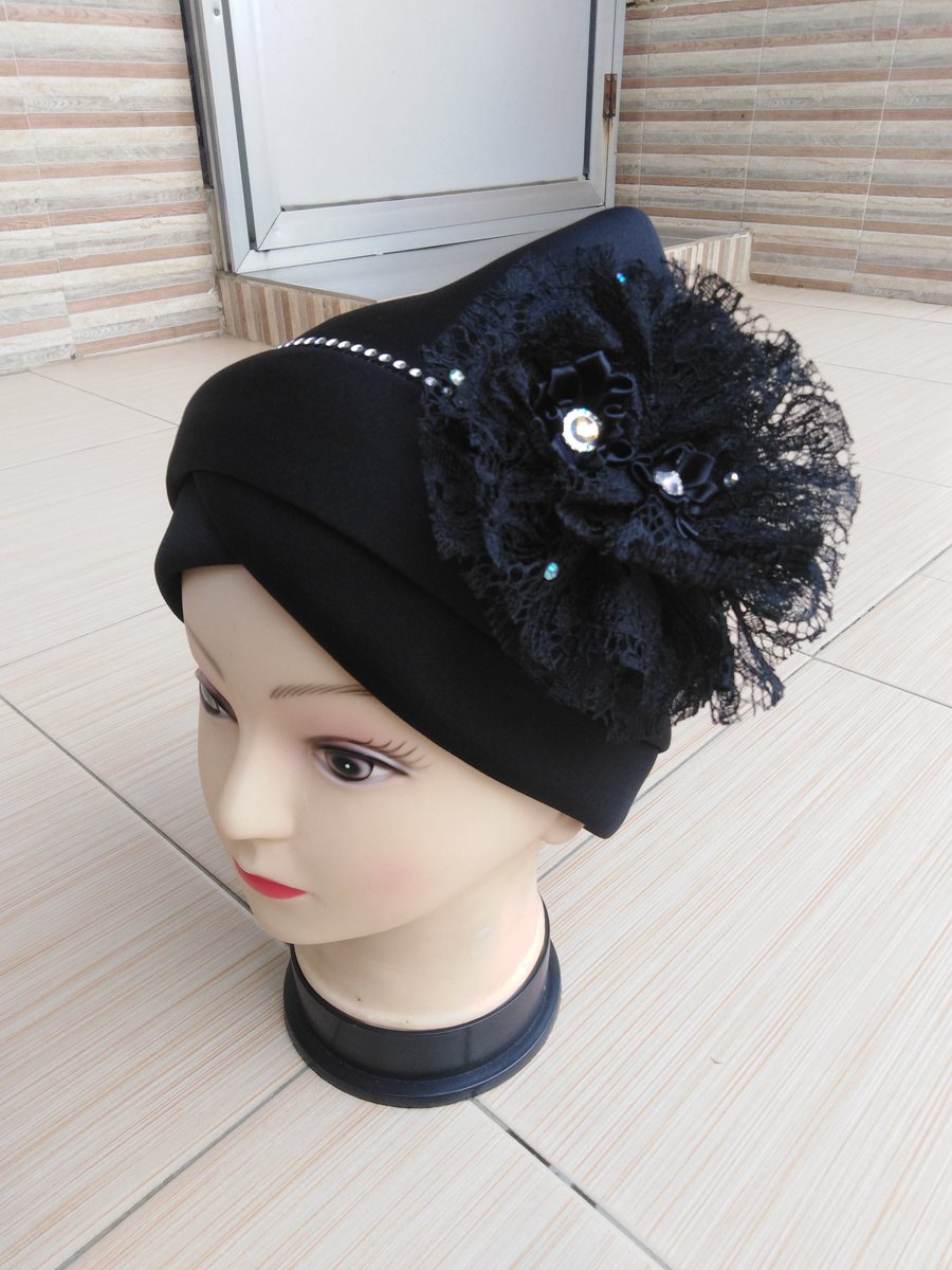 estizzles's tweet image. Simple, classy n elegant...