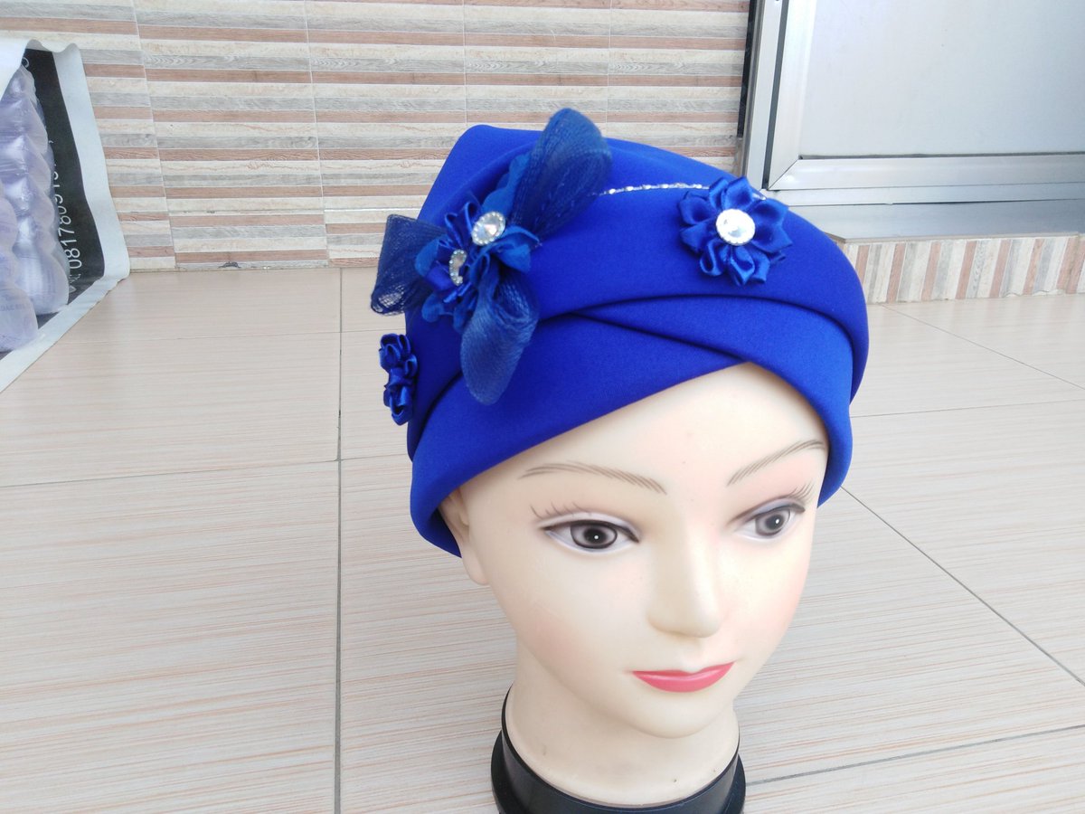 estizzles's tweet image. Simple, classy n elegant...