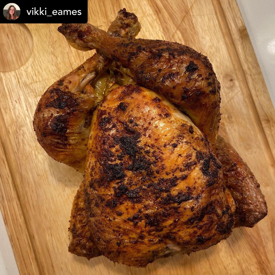 FosseMeadows's tweet photo. Chicken ‘n’ chips & aioli!👌🐓@vikki_eames cooked our #fossechicken with a fajita rub & seasoning, made fried chips and served with aioli! Crispy skin, tasty juicy chicken - #delicious!!
#homecooking #chickennchips #manymealsonechicken #lessmeatbettermeat
https://t.co/Jt84Ph3lEG https://t.co/C2IcE6ZC3N