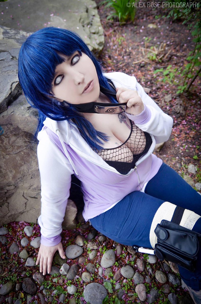 CandyCosplays's tweet image. Hinata Hyuga . 
..
Photo by @MsAlexRose . 
..
..
#hinatahyuga #hinatacosplay #naruto #narutoshippuden #anime #animecosplay #cosplay #cosplaygirl