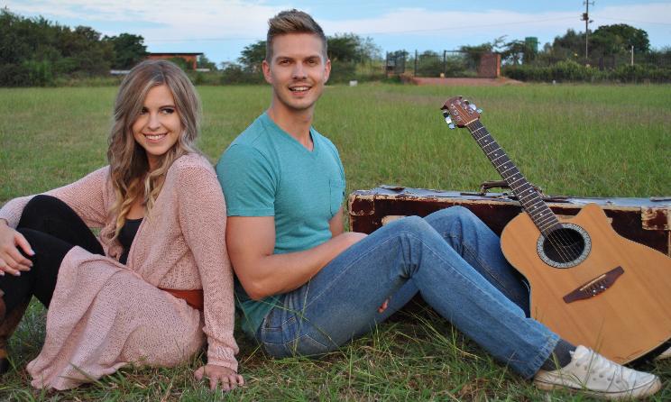 BosveldStereo's tweet image. Die #AFRTOP20 geborg deur @WeBuyCars_SA Vandag in posisie #8 is dit @HeuningOfficial MEt: Ingeperk