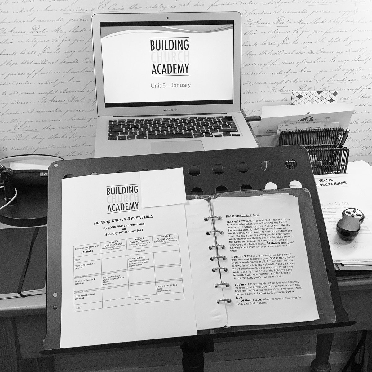 StephenMatthew_'s tweet photo. All set for another morning’s teaching with @buildingchurch_acad students 👊🏻 #growinglives #raisingleaders #servingchurches #buildingchurch https://t.co/tKyO1QFdGz