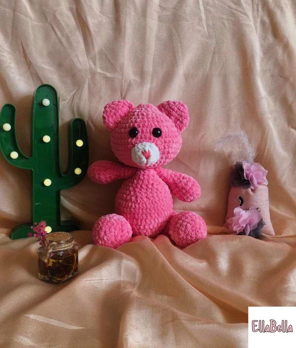 Herkese Ayıcık Candy’den Mutlu Haftasonları 🍭
🐣Boy: 40cm 
🧶Örgü İpi: #himalayadolphinbaby 
🛍Teslim Süresi: 7 Gün
💸Ödeme: Havale/EFT 
😊Kargo: Ücretsiz 
🤩İsteğe göre renk ve model seçebilirsiniz
💌Özel fiyatlarımız için mesaj atabilirsiniz
#amigurim  #organikoyuncak