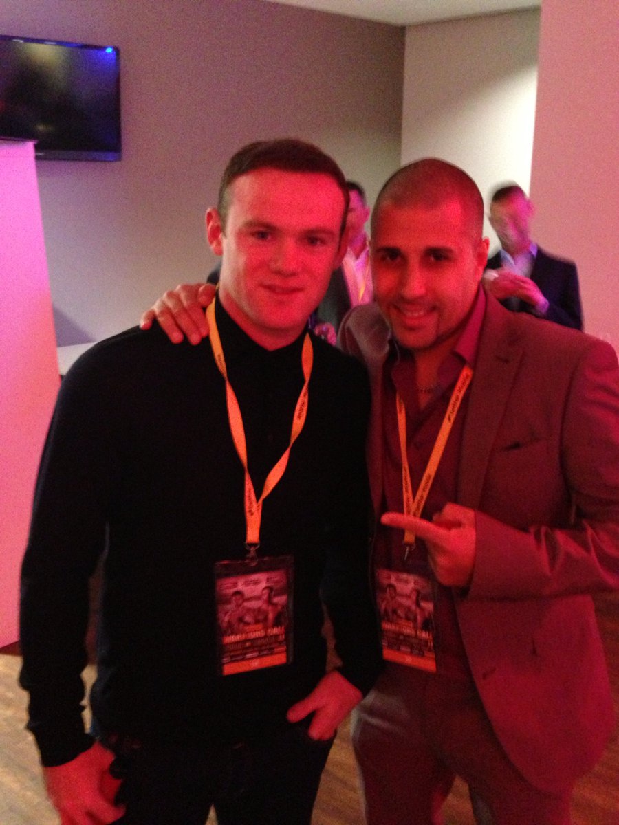 NevKoshal's tweet photo. Congratulations @WayneRooney on an incredible career. An absolute gentleman to meet. All the best with your journey into management. 👏🏽⚽️. #WayneRooney https://t.co/hiF5SNznPH