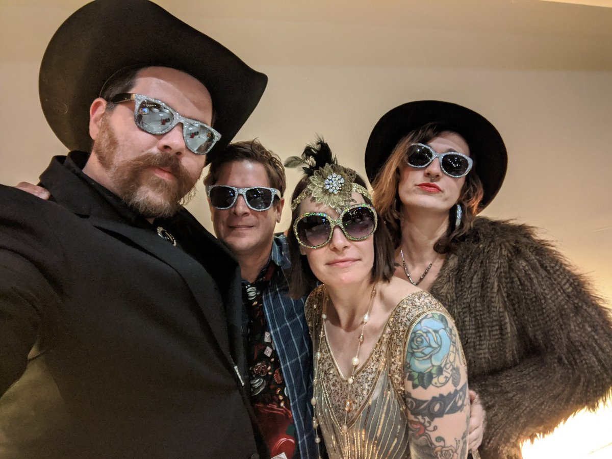 Gal Holiday tweet media