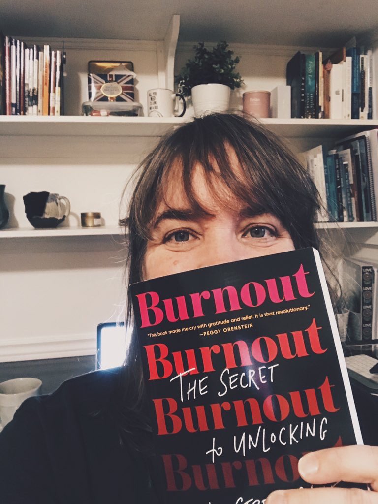 What better time than this Pandemic to read Burnout with us by the Nagoski sisters. Sign up now! https://t.co/CgMi60YLgH #bookclub #readtogether #nagoskisisters #burnout #stresscycle https://t.co/x1dwTiUKUW