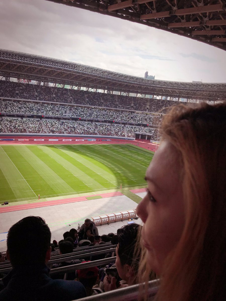 本当なら今頃新国立競技場にいたはずですが、トップリーグが延期になりそこへレッスンが入ったので向かう場所が変更になった土曜日😊
お腹がすいたのでまずはご飯かな🍣
トップリーグが安全安心の中開幕出来ますことを心よりお祈りしております🙏
※写真は昨年の大学ラグビー決勝戦 https://t.co/0DB0RJ3gVj