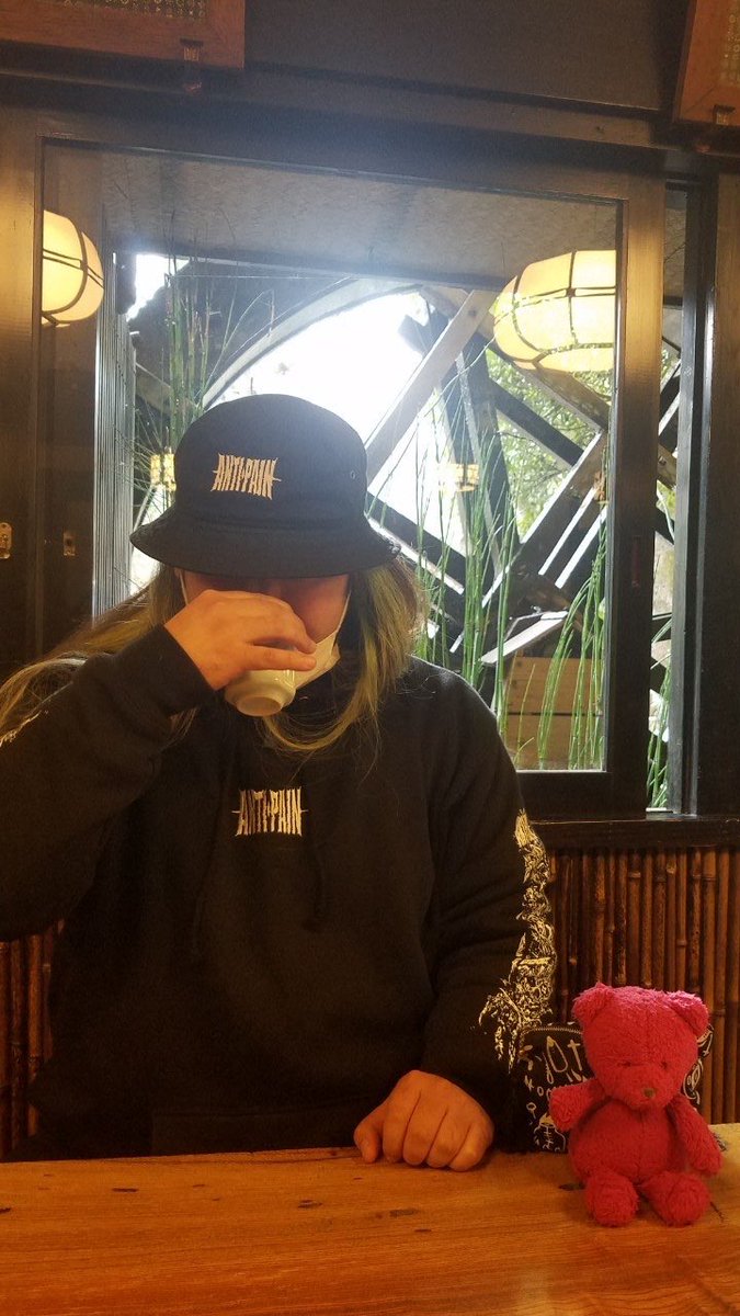 雪駄 呪術廻戦でお仕事 うちのクマもおめでとうって言ってる