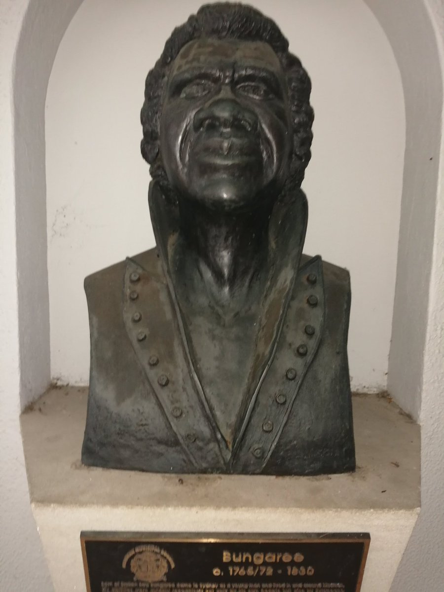 WarringahViVa97's tweet photo. @MosmanCouncil have a good bust of #King #Bungaree of the #BrokenBay #Garigal_Tribe of #Pittwater #Barrenjoey in the #Kuringai land of #Warringah there is a Statue of #Flinders & his cat #Trim, WA has a Statue of #Yagan but no statue NSW @WgarNews @AlboMP @KKeneally @zalisteggall https://t.co/whCt46wA2F