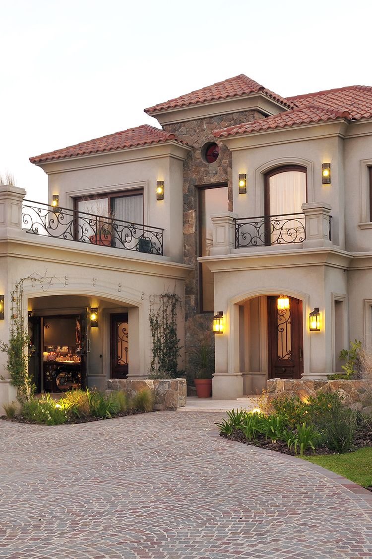 MaMtshali___'s tweet photo. Interior and exterior design porn

(A THREAD) https://t.co/V9OCCLcWRz