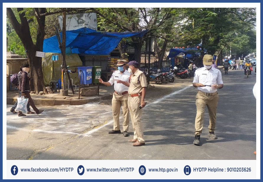Hyderabad Traffic Police (@hydtp) on Twitter photo #HYDTPinfo Today Sri.V.Sreenivasa Reddy <a href="/acp_trf5/">ACP TRAFFIC EAST</a> along with <a href="/insptr_sbzr/">Sultan Bazar Traffic PS</a> visited OGH ENT vaccination center and supervised bandobust arrangements. <a href="/AddlCPTrHyd/">Addl CP Traffic</a> #HYDTPinfo Today Sri.V.Sreenivasa Reddy <a href="/acp_trf5/">ACP TRAFFIC EAST</a> along with <a href="/insptr_sbzr/">Sultan Bazar Traffic PS</a> visited OGH ENT vaccination center and supervised bandobust arrangements. <a href="/AddlCPTrHyd/">Addl CP Traffic</a>
