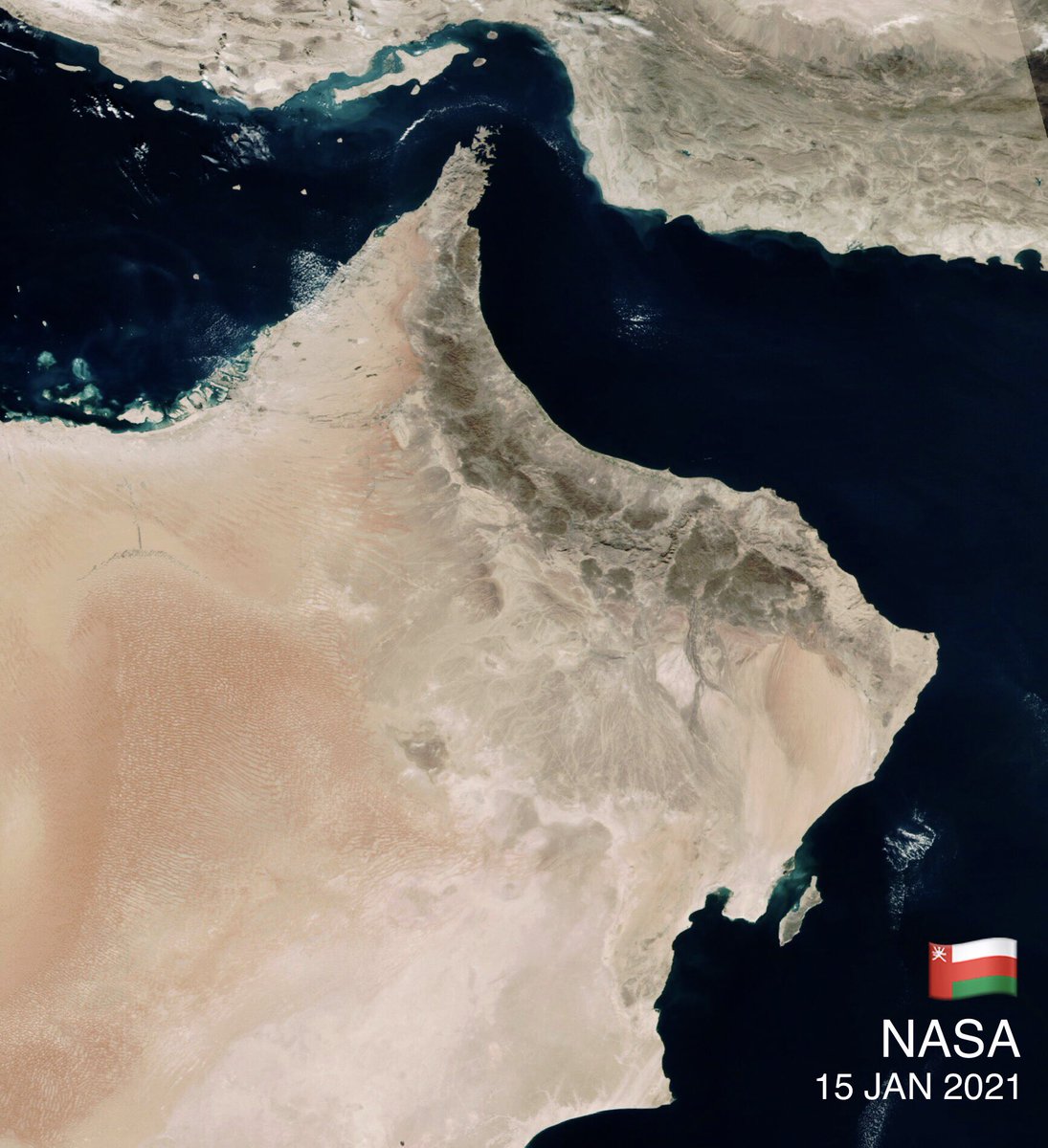 IgnazioMagnani's tweet image. 🇴🇲 صَبَاحُ الخَيْرِ Muscat !
The International Space Station will be visible today to the naked eye (if clouds allow) at 6:31 pm
  .
    📲:
       set your alarm
              take a photo
  .
👨‍🚀 64 spacefacts.de/english/e_toda…
📷 NASA worldview.earthdata.nasa.gov/?v=36.85592372…)