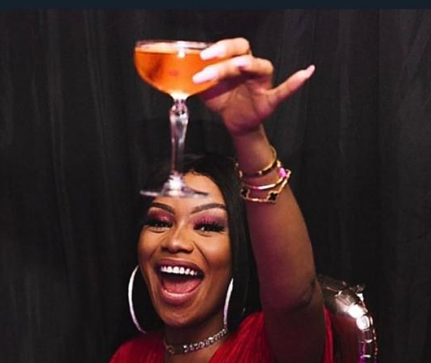samirah_6's tweet photo. 2 years later, Titans still #Brekete4Tacha !!!
We are still hyping, Defending, Loyal and supportive to the Symply Tacha brand! 

Shout out to all the core Titans here, y'all is the Ish!!
The freaking Standard!! https://t.co/keqdKBF5rv