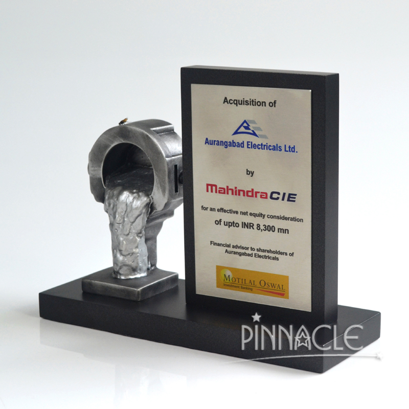 thisispinnacle's tweet photo. We are a 20 year old design &amp; manufacturing company that has designed and created many Financial Tombstones for Financial Deals from 3D miniatures to simple plaques We understand your language and have multiple options to suit any budget that you may have. https://t.co/EU1NAKa0ow