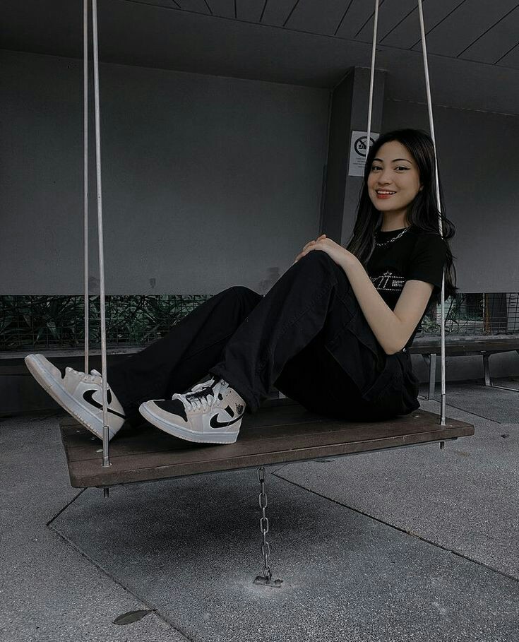 grey_ella tweet media