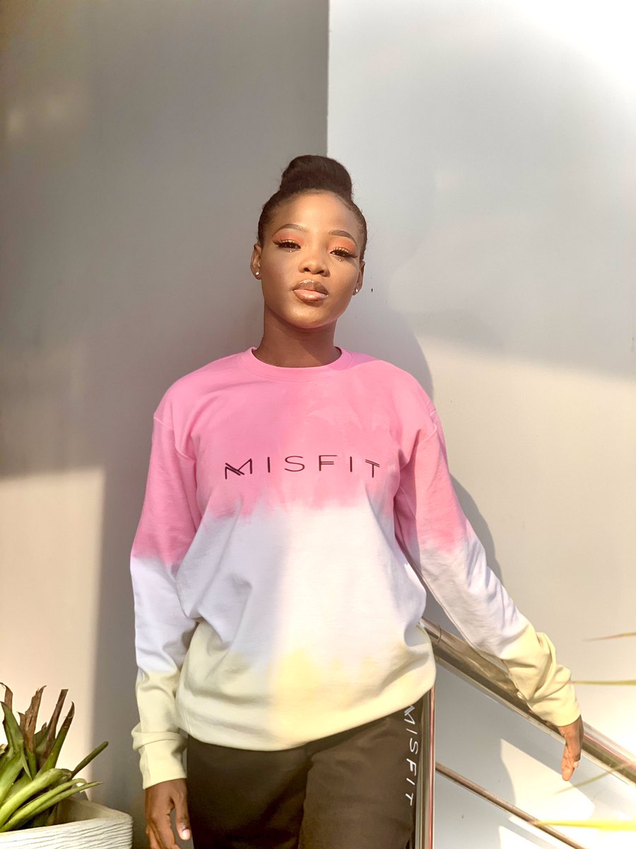 misfitbrand's tweet photo. New In!!!
Introducing our latest tie-dye piece: The hue sweatshirt💖🤍💛
This sweatshirt is an amazing blend of colours to accentuate the super comfy fit🤩.
Available in sizes: M &amp; L
Send a dm to purchase and you can also check out our Instagram for updates on our wears🤗

RT💖 https://t.co/ipKCpxVpMO