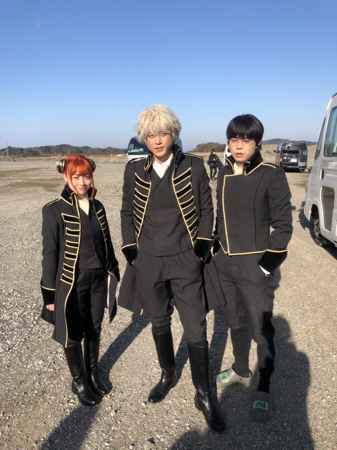 銀魂〈実写〉 銀魂：実写版の映像初公開 銀髪の小栗旬が敵を瞬殺？ 菅田将暉は