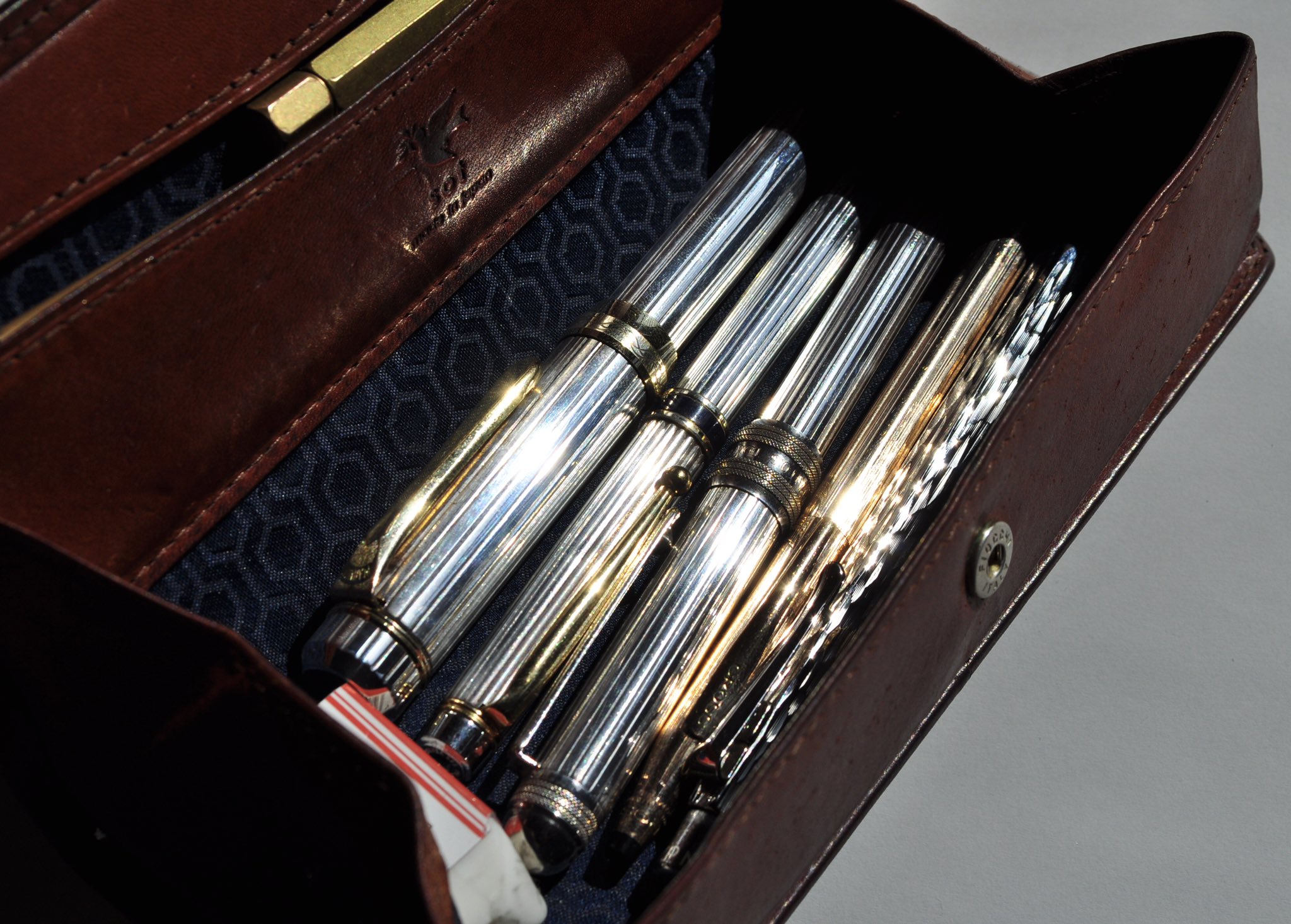 sot BOXペンケース キャメル プエブロ プエブロレザーBOXペンケース