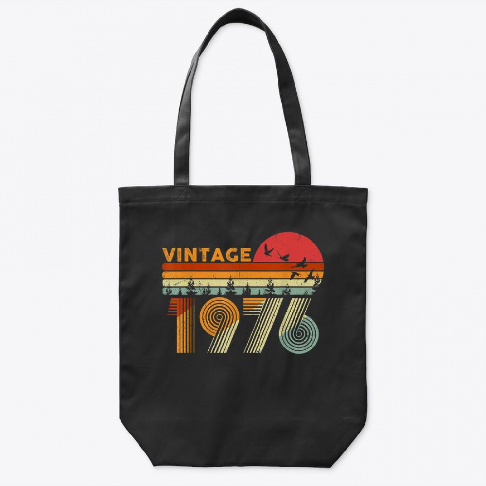 AzHippiestyles's tweet photo. Vintage 44Th Birthday Gift 1976 Retro Bday 44 Years Old Tote Bag https://t.co/L11Nw0TkfD 
Tag a friend who would love this! 
#gypsysoul #hippie #hippieatheart #hippiechic #hippieheart #hippielife #hippielifestyle #hippielove #hippies https://t.co/GzlAH3Ll3G