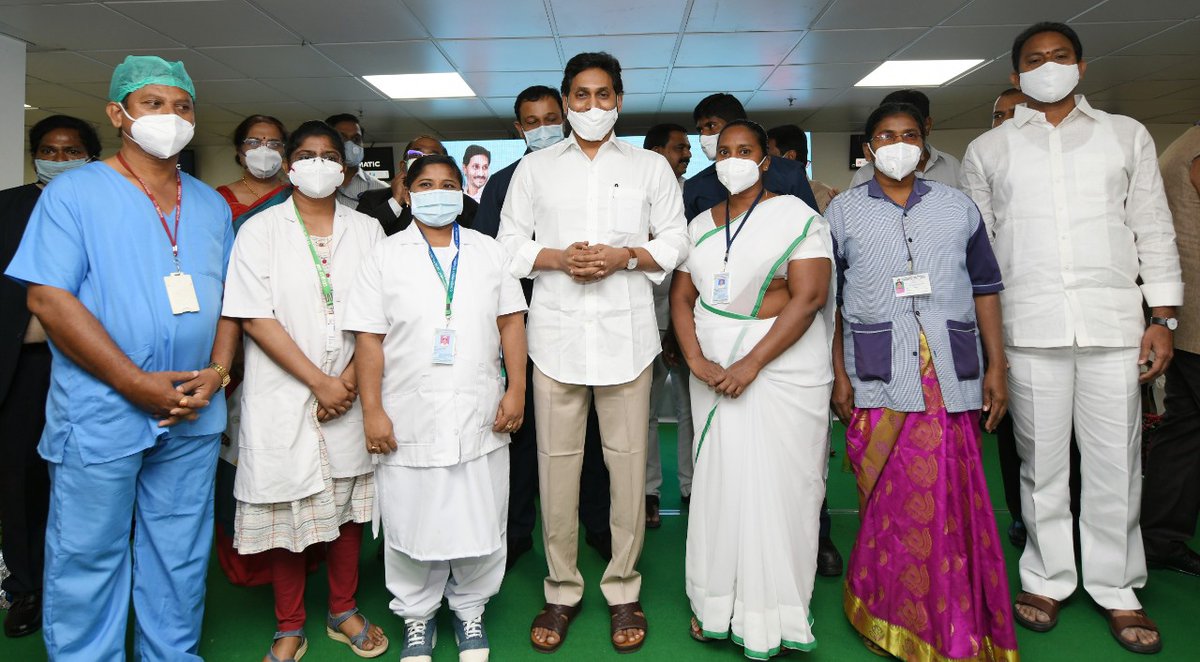 Cmo Andhra Pradesh Hon Ble Cm Ysjagan Launched The First Covid19 Vaccination Drive From Govt General Hospital Vijaywada The First Vaccine Was Administered To A Healthcare Worker 332 Centers Across Ap