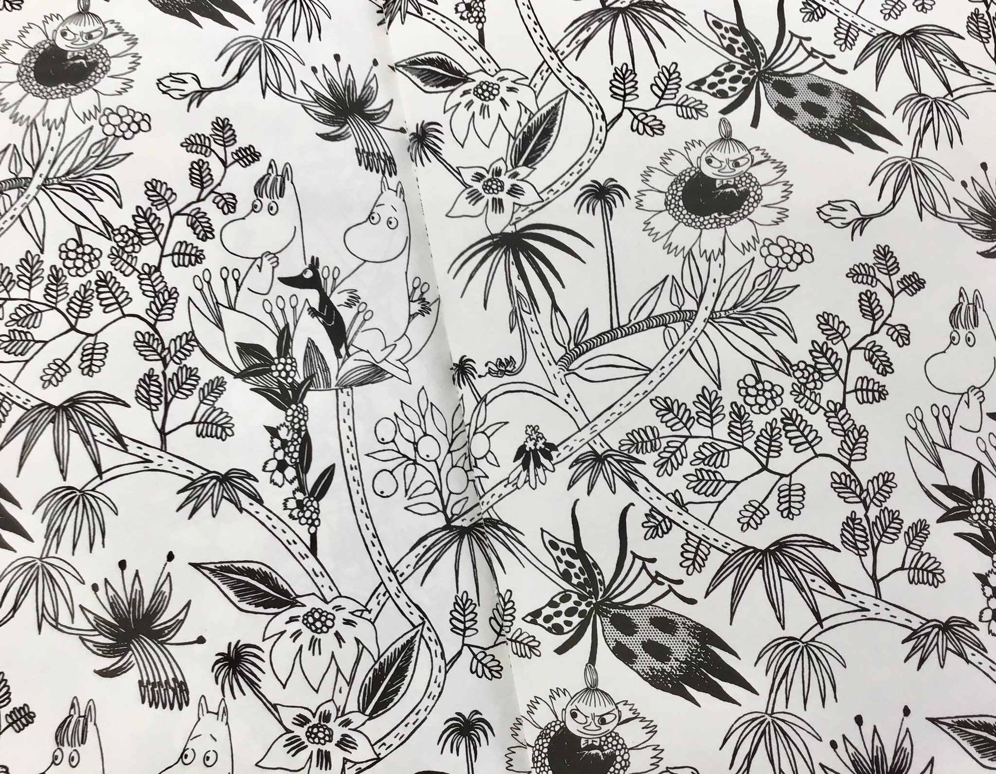 虹の文具館 On Twitter ショウワノート さんの 塗り絵セレクション プレミアムキャラ塗り絵 ムーミンとスヌーピーが入荷しました どのページも凝っていて 塗り甲斐がありますよ 山口県 光市 虹の文具館